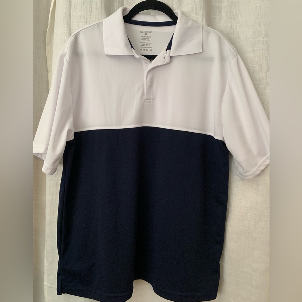 Real Essentials Men’s Polo shirt sz XL